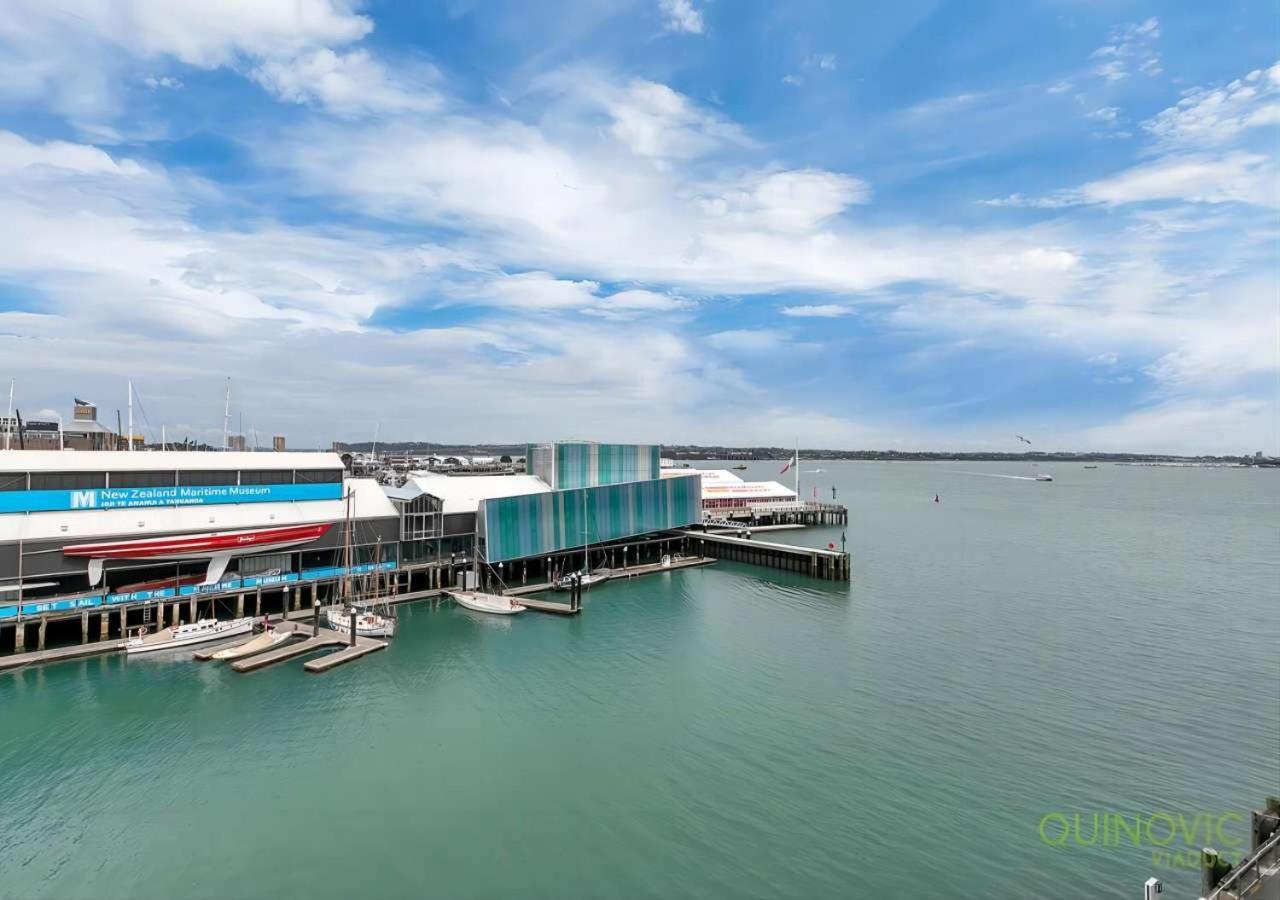 Waterfront Seaview Hotel Apartment - Same Building Block As Auckland Hilton Exterior photo
