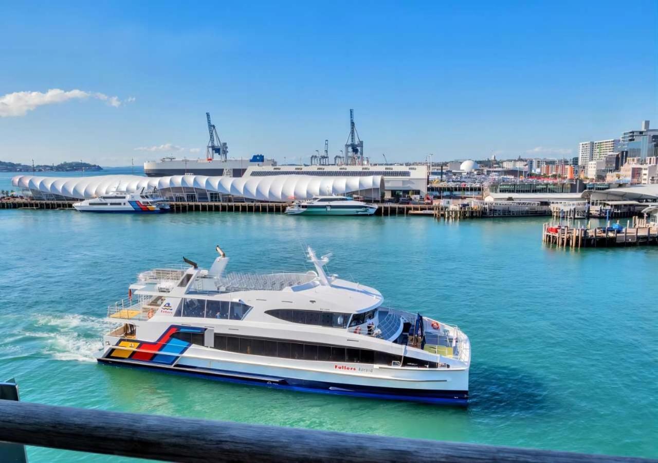 Waterfront Seaview Hotel Apartment - Same Building Block As Auckland Hilton Exterior photo