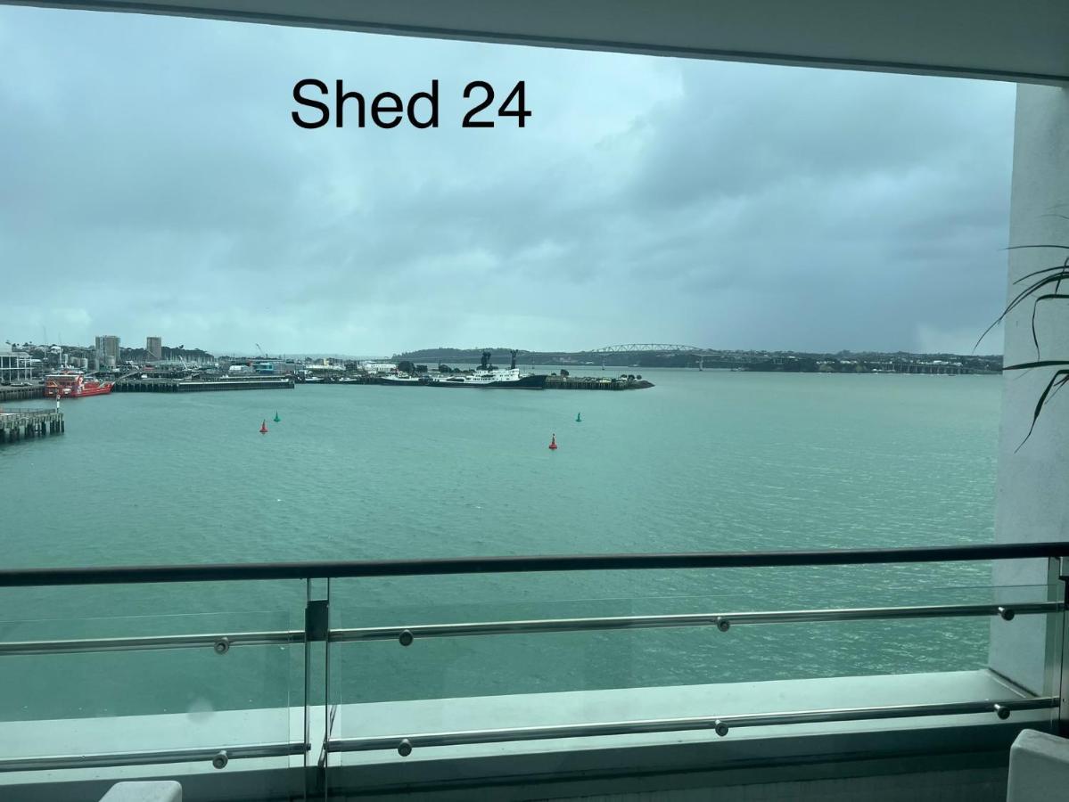 Waterfront Seaview Hotel Apartment - Same Building Block As Auckland Hilton Exterior photo